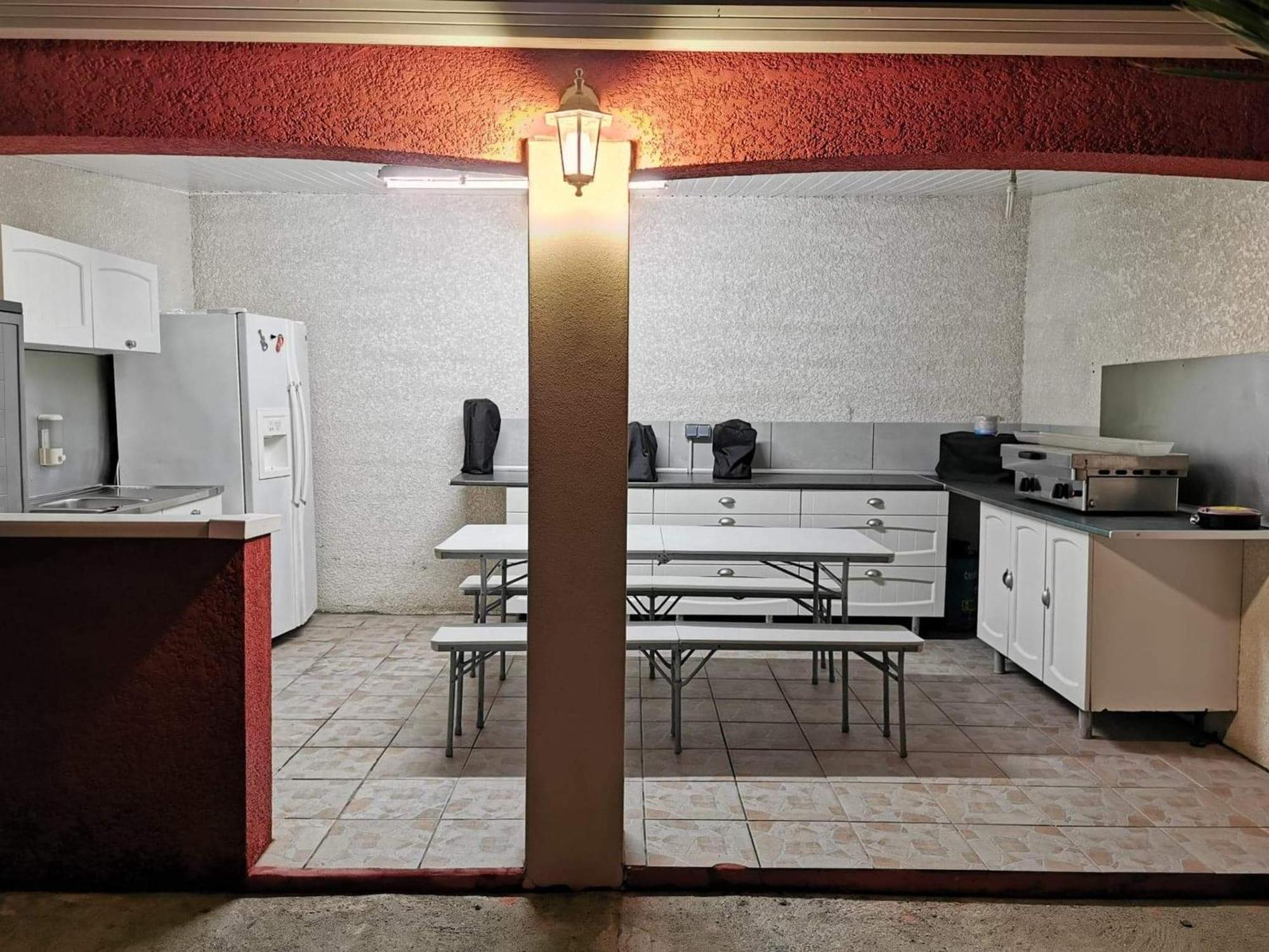 Villa de 3 chambres avec piscine privee jacuzzi et jardin clos a Carcassonne Esterno foto